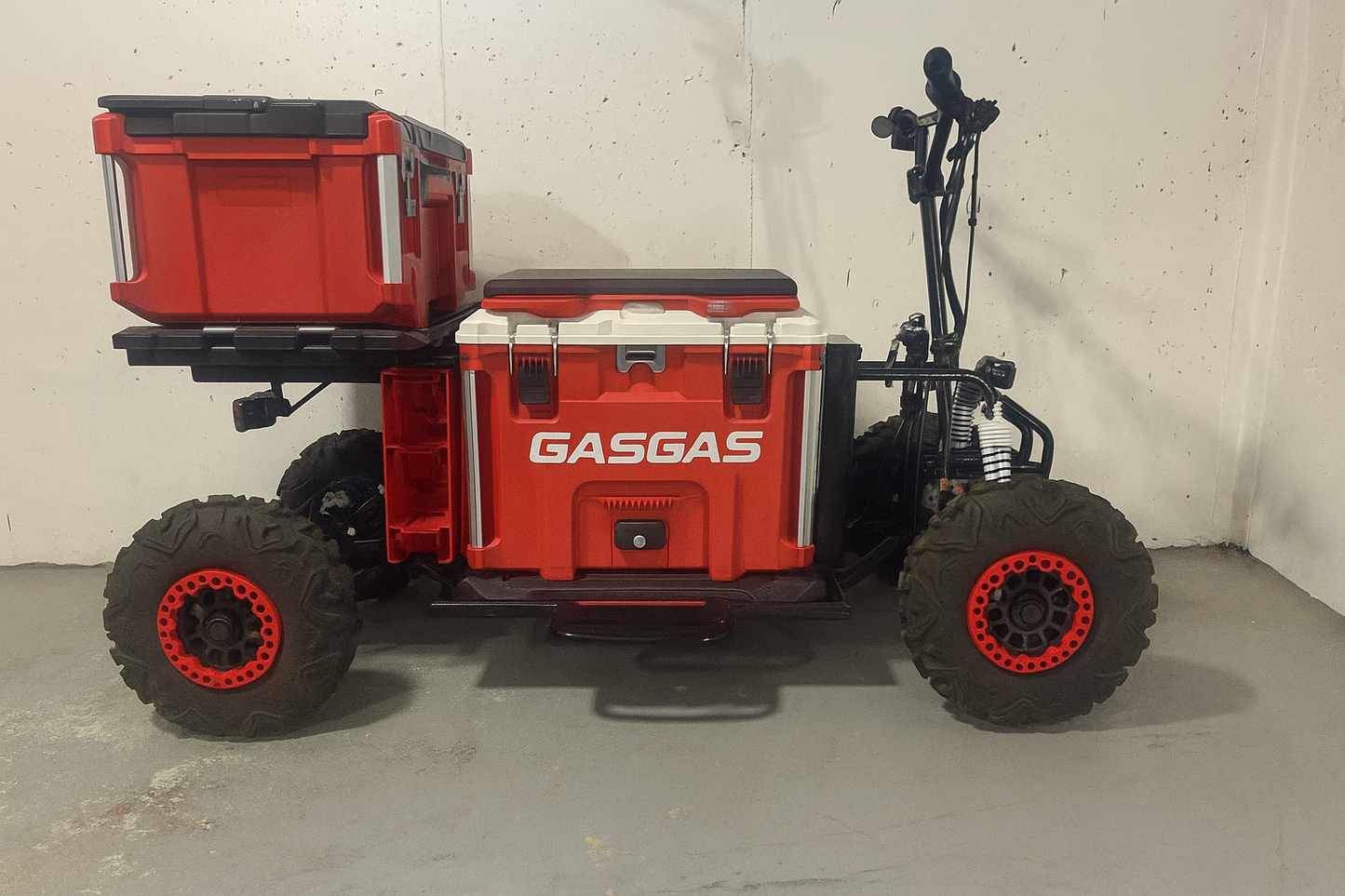 BKT FAB CONCEPT COOLER CARTS