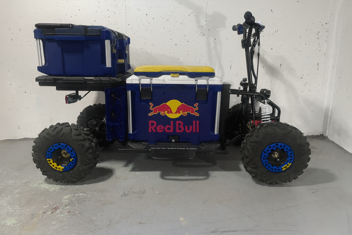 BKT FAB CONCEPT COOLER CARTS